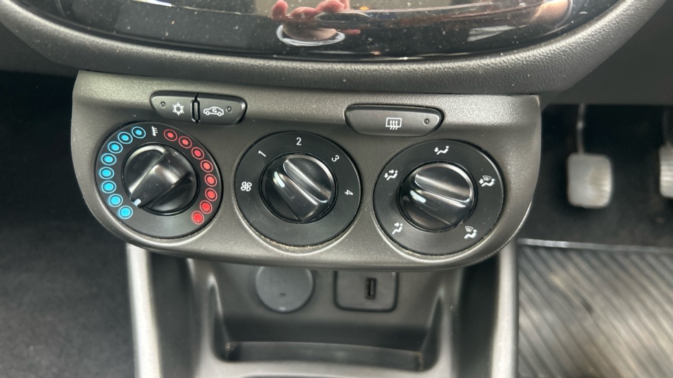 Vauxhall Corsa 1.4 [75] ecoFLEX Energy 5dr [AC] Petrol Hatchback - Image 18