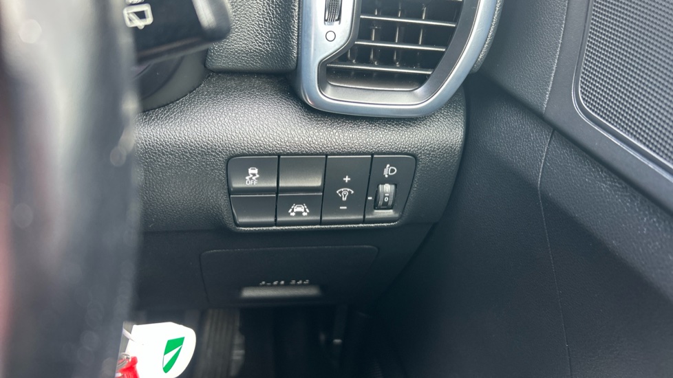 Kia Sportage 1.6 GDi ISG 2 5dr Petrol Estate - Image 30