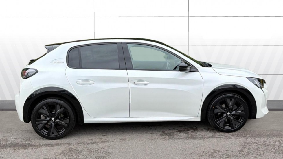 Peugeot 208 1.2 PureTech 100 GT Line 5dr Petrol Hatchback - Image 5