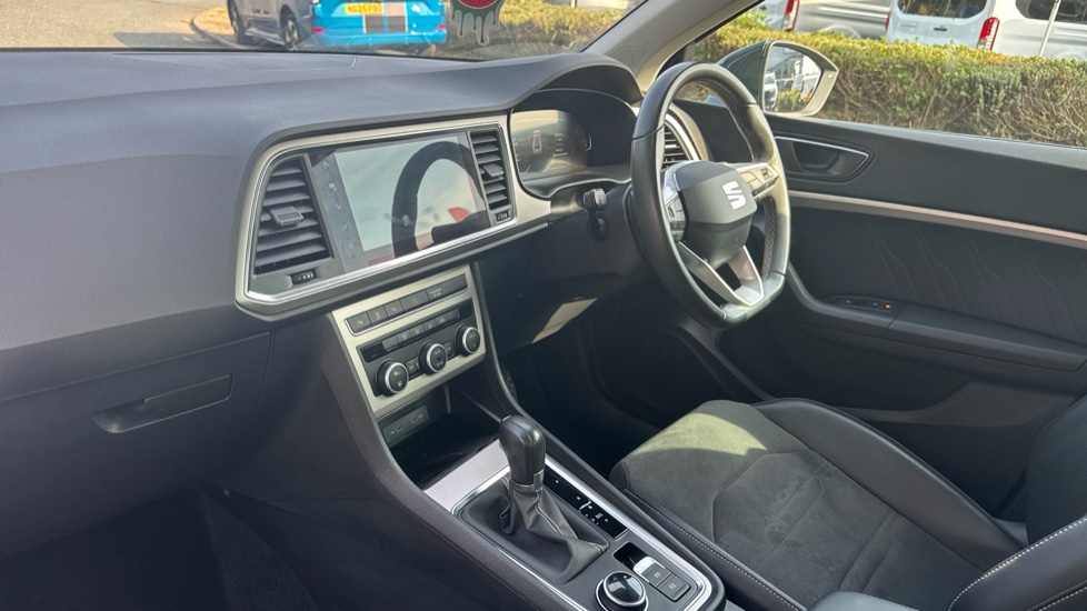 SEAT Ateca 1.5 TSI EVO Xperience 5dr DSG Petrol Estate - Image 9