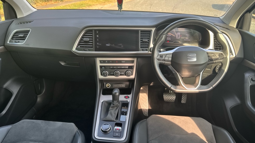 SEAT Ateca 1.5 TSI EVO Xperience 5dr DSG Petrol Estate - Image 10