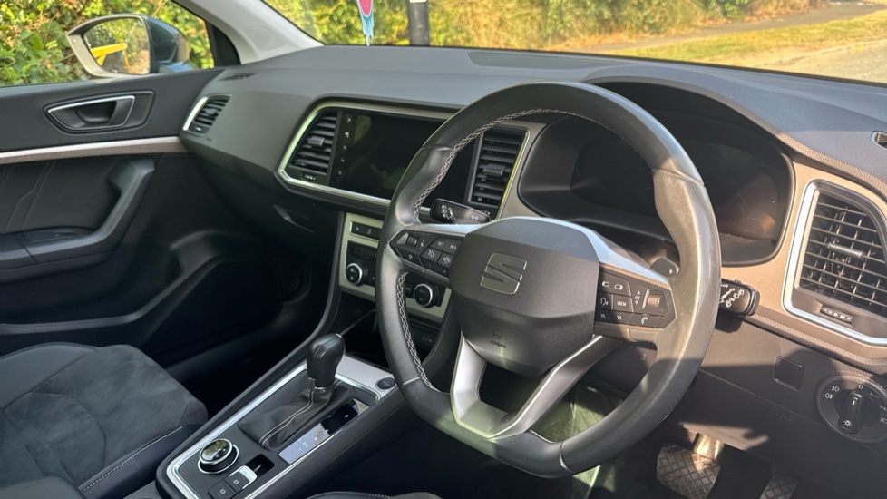 SEAT Ateca 1.5 TSI EVO Xperience 5dr DSG Petrol Estate - Image 11