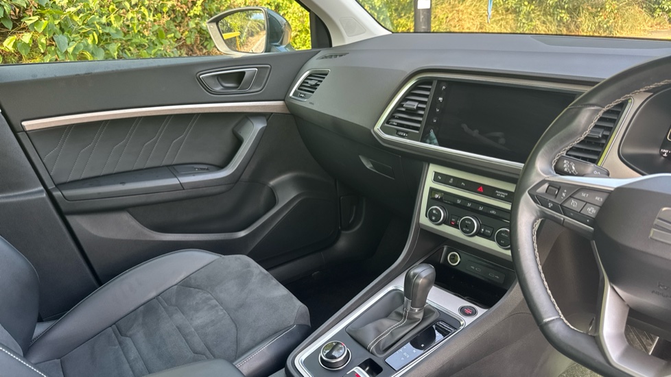 SEAT Ateca 1.5 TSI EVO Xperience 5dr DSG Petrol Estate - Image 14