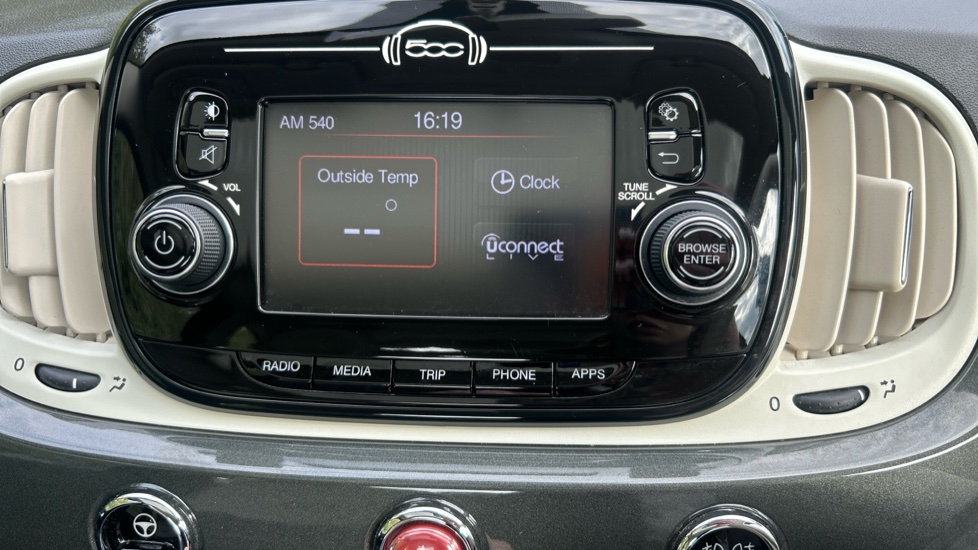 Fiat 500 1.2 Lounge 3dr Petrol Hatchback - Image 29