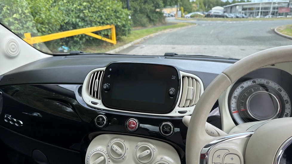 Fiat 500 1.0 Mild Hybrid Lounge 3dr Petrol Hatchback - Image 14