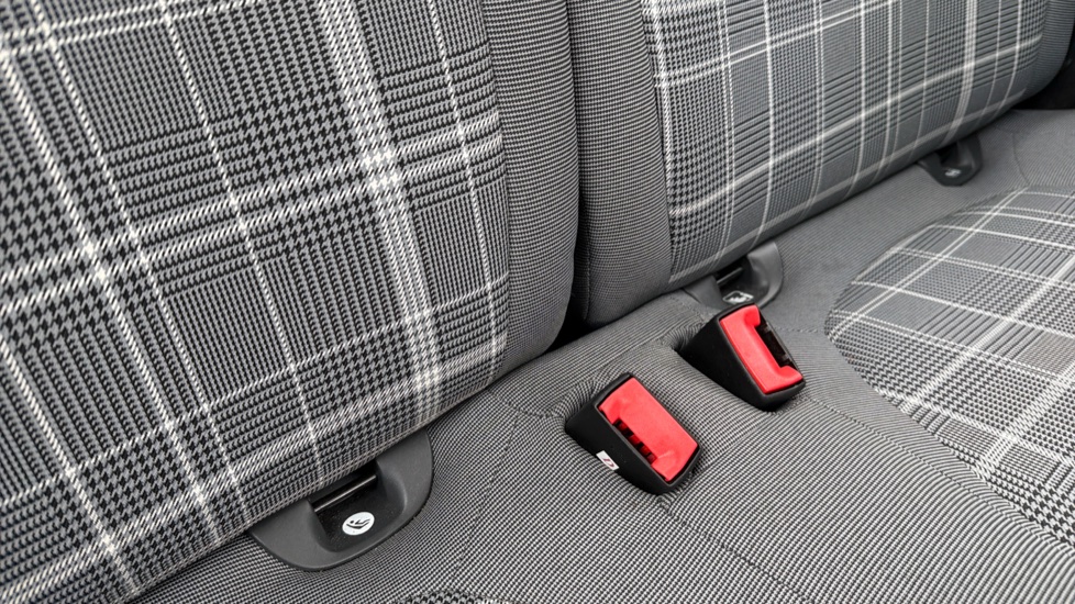 Fiat 500 1.0 Mild Hybrid Lounge 3dr Petrol Hatchback - Image 17