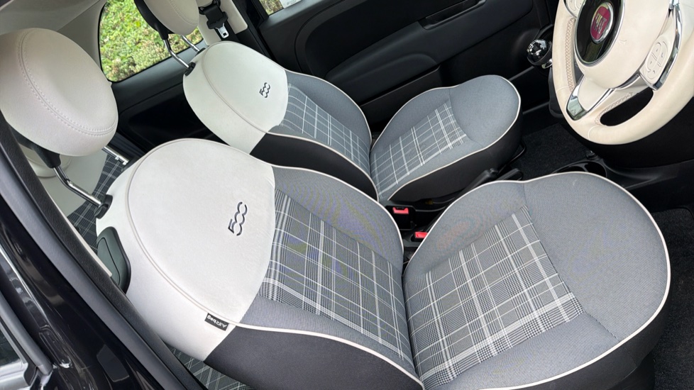 Fiat 500 1.0 Mild Hybrid Lounge 3dr Petrol Hatchback - Image 29