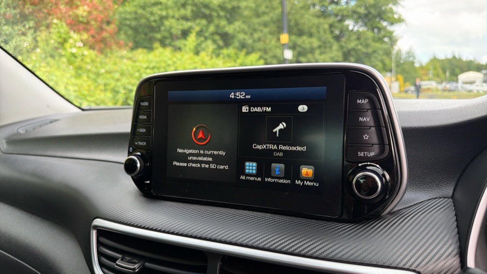 Hyundai TUCSON 1.6 GDi SE Nav 5dr 2WD Petrol Estate - Image 26