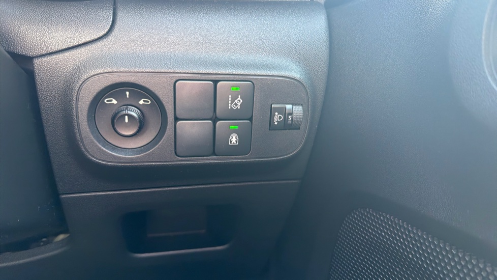 Citroen C3 1.2 PureTech 110 Flair 5dr Petrol Hatchback - Image 23