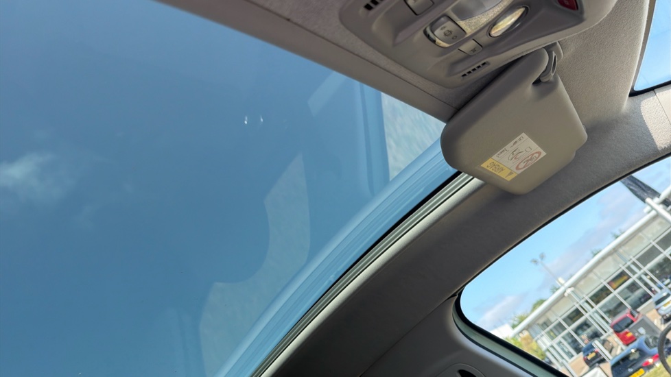 Citroen C3 1.2 PureTech 110 Flair 5dr Petrol Hatchback - Image 27