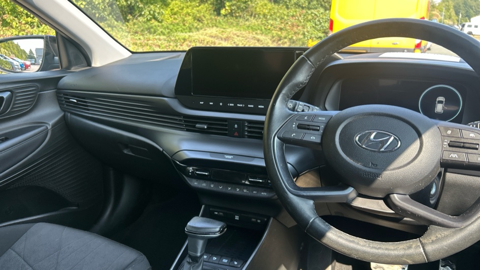 Hyundai BAYON 1.0 TGDi [120] 48V MHEV Premium 5dr DCT Petrol Hatchback - Image 11