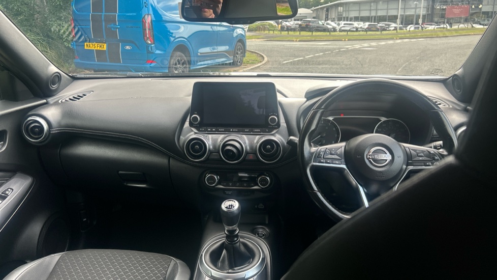Nissan Juke 1.0 DiG-T 114 N-Connecta 5dr Petrol Hatchback - Image 10