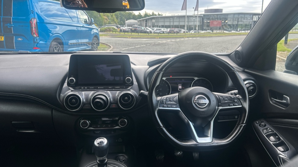 Nissan Juke 1.0 DiG-T 114 N-Connecta 5dr Petrol Hatchback - Image 11