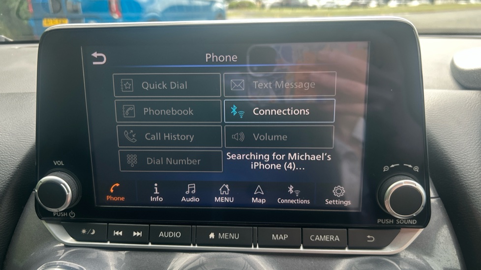 Nissan Juke 1.0 DiG-T 114 N-Connecta 5dr Petrol Hatchback - Image 23