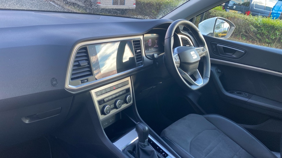SEAT Ateca 1.5 TSI EVO Xperience 5dr DSG Petrol Estate - Image 9