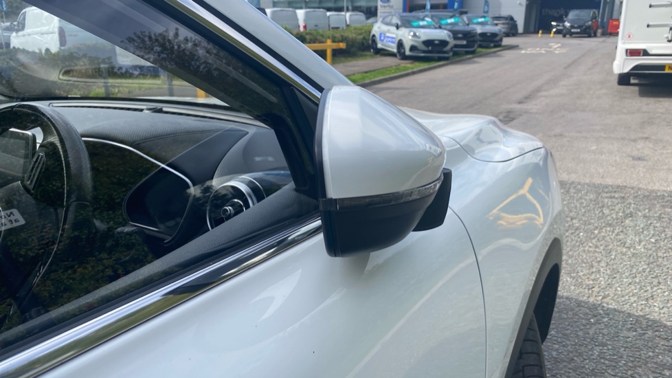 MG HS 1.5 T-GDI SE 5dr Petrol Hatchback - Image 21