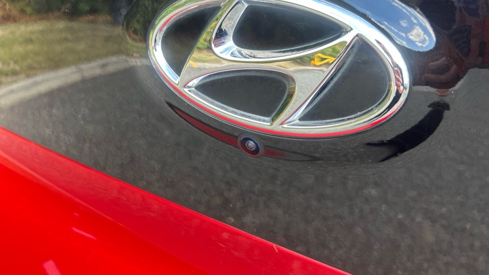 Hyundai BAYON 1.0 TGDi 48V MHEV Premium 5dr Petrol Hatchback - Image 8