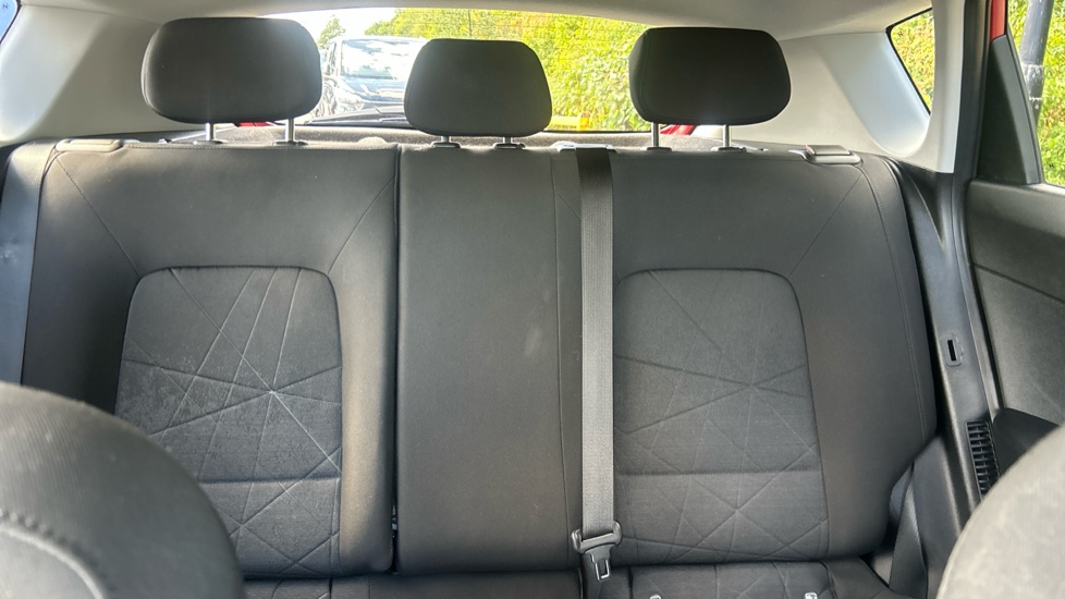 Hyundai BAYON 1.0 TGDi 48V MHEV Premium 5dr Petrol Hatchback - Image 15