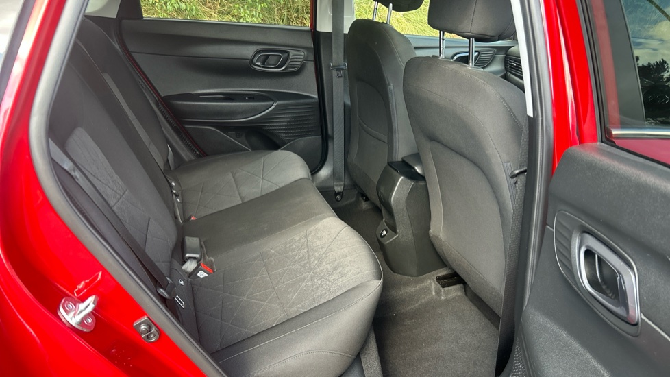 Hyundai BAYON 1.0 TGDi 48V MHEV Premium 5dr Petrol Hatchback - Image 16