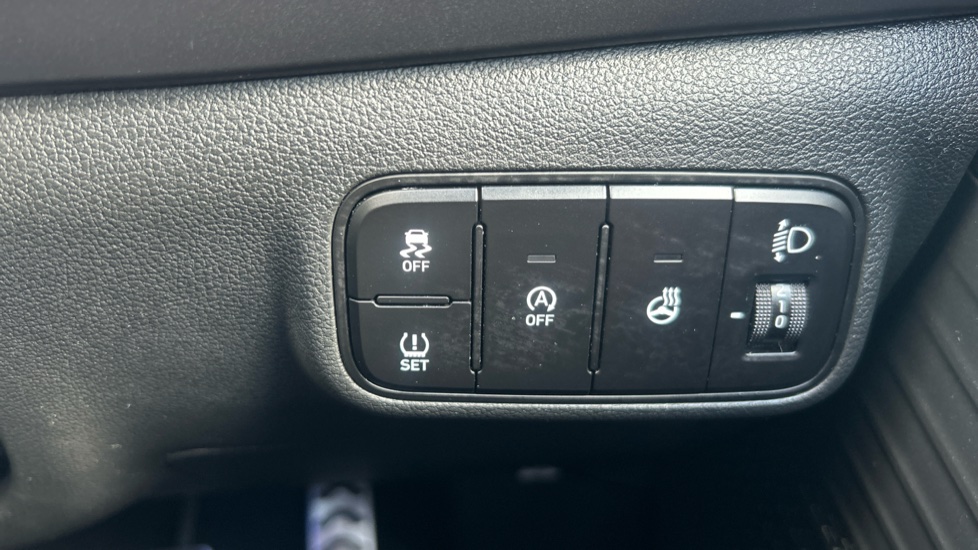 Hyundai BAYON 1.0 TGDi 48V MHEV Premium 5dr Petrol Hatchback - Image 26