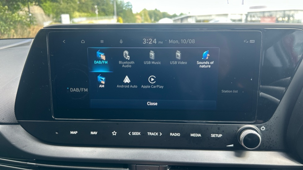 Hyundai BAYON 1.0 TGDi 48V MHEV Premium 5dr Petrol Hatchback - Image 35