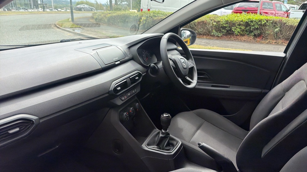 Dacia Sandero 1.0 Tce Essential 5dr Petrol Hatchback - Image 9