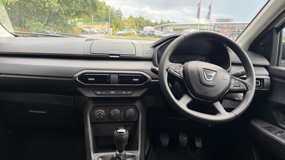 Dacia Sandero 1.0 Tce Essential 5dr Petrol Hatchback - Image 10