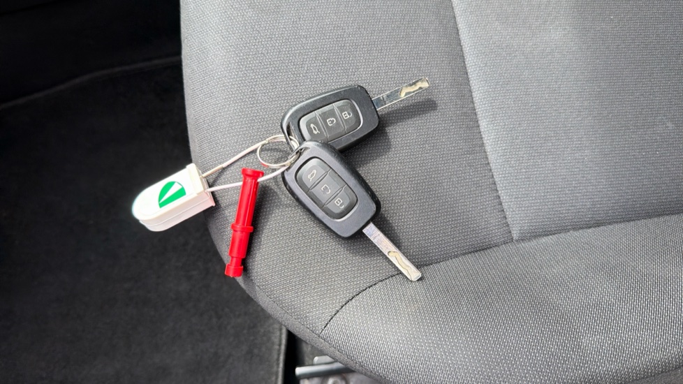 Dacia Sandero 1.0 Tce Essential 5dr Petrol Hatchback - Image 20