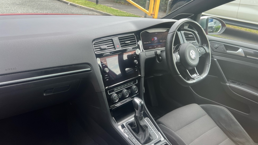 Volkswagen Golf 2.0 TSI 300 R 5dr 4MOTION DSG Petrol Hatchback - Image 9