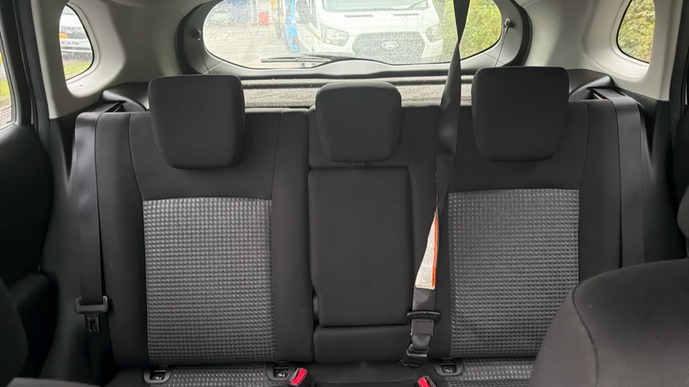 Suzuki S-Cross 1.5 Hybrid Motion 5dr AGS Hybrid Hatchback - Image 15