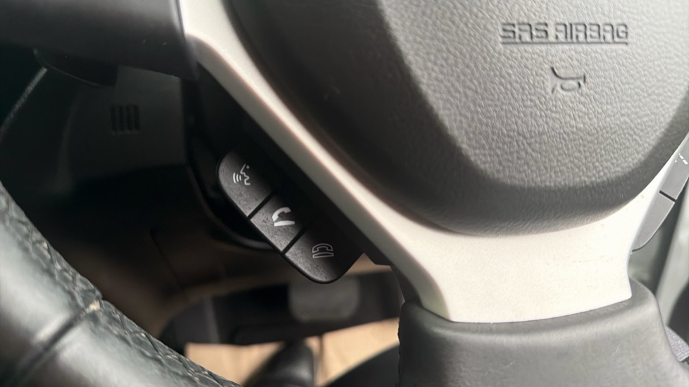 Suzuki S-Cross 1.5 Hybrid Motion 5dr AGS Hybrid Hatchback - Image 32