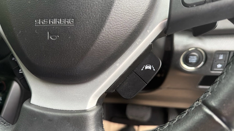 Suzuki S-Cross 1.5 Hybrid Motion 5dr AGS Hybrid Hatchback - Image 33