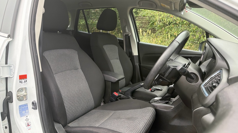 Suzuki S-Cross 1.5 Hybrid Motion 5dr AGS Hybrid Hatchback - Image 35