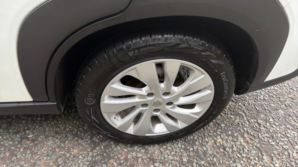 Suzuki S-Cross 1.5 Hybrid Motion 5dr AGS Hybrid Hatchback - Image 41