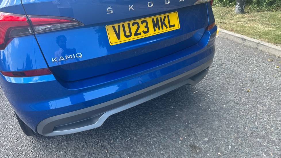 Skoda Kamiq 1.0 TSI 110 SE Drive 5dr Petrol Hatchback - Image 8