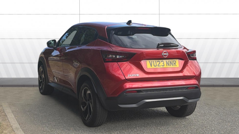 Nissan Juke 1.0 DiG-T 114 N-Connecta 5dr DCT Petrol Hatchback - Image 2