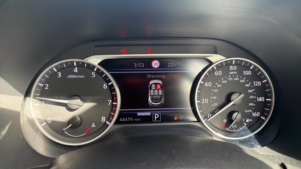 Nissan Juke 1.0 DiG-T 114 N-Connecta 5dr DCT Petrol Hatchback - Image 18