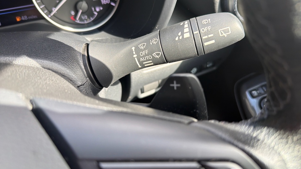 Nissan Juke 1.0 DiG-T 114 N-Connecta 5dr DCT Petrol Hatchback - Image 24