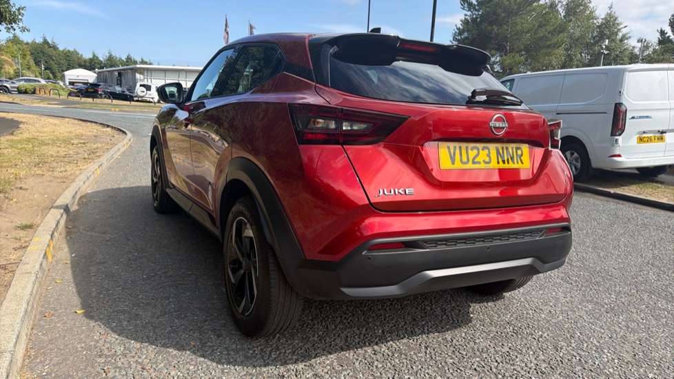 Nissan Juke 1.0 DiG-T 114 N-Connecta 5dr DCT Petrol Hatchback - Image 42