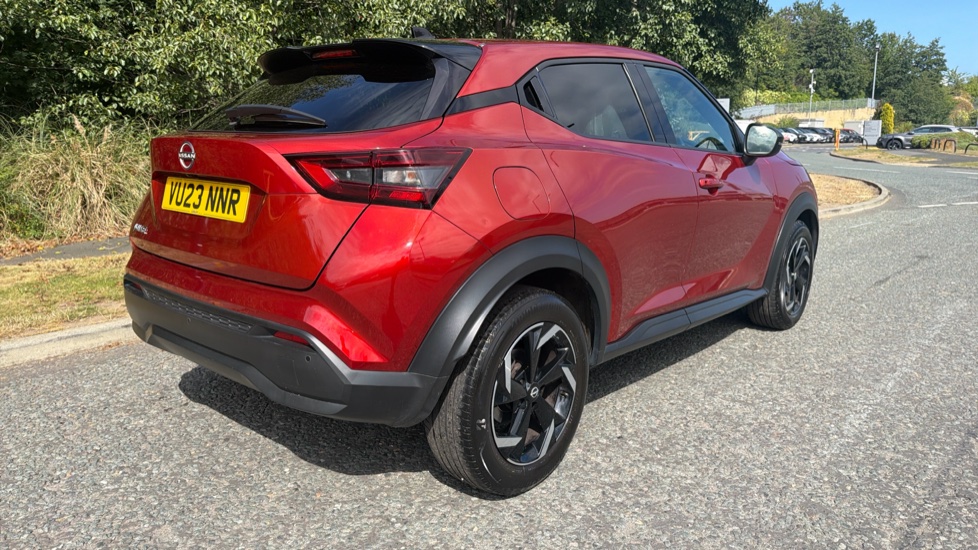 Nissan Juke 1.0 DiG-T 114 N-Connecta 5dr DCT Petrol Hatchback - Image 43