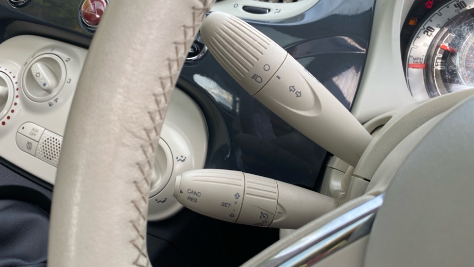 Fiat 500 1.2 Lounge 3dr Petrol Hatchback - Image 26