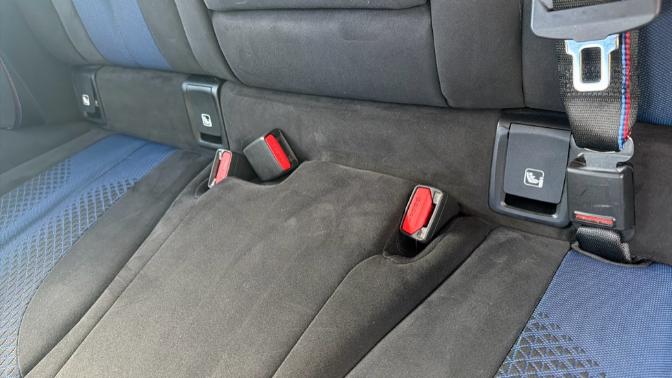 BMW 2 Series M235i xDrive 4dr Step Auto Petrol Saloon - Image 17