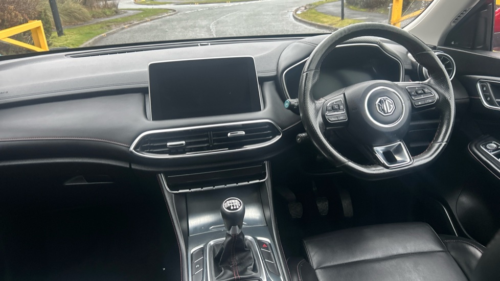 MG HS 1.5 T-GDI Excite 5dr Petrol Hatchback - Image 9