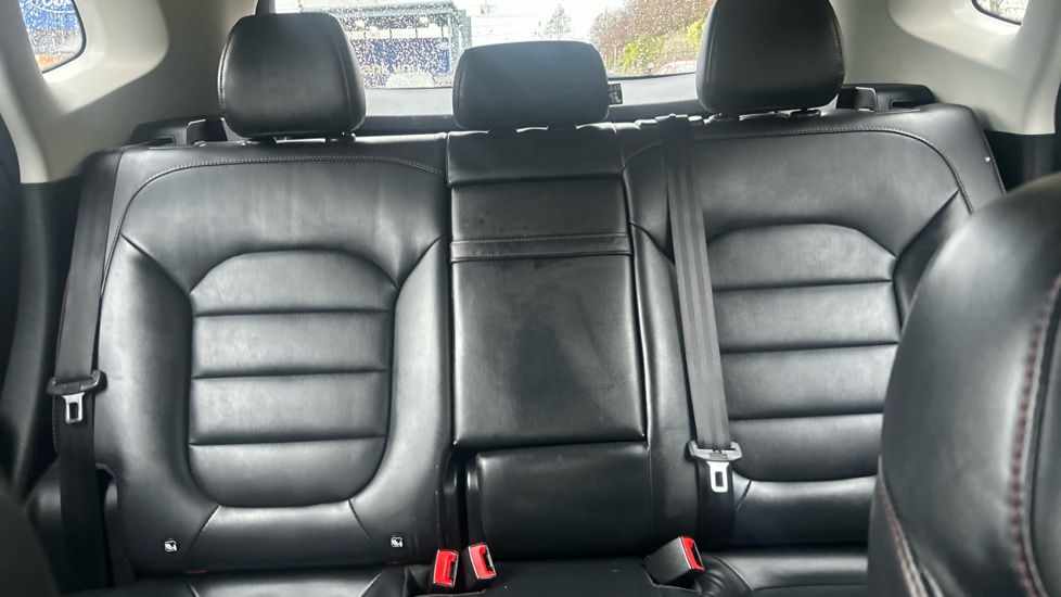 MG HS 1.5 T-GDI Excite 5dr Petrol Hatchback - Image 15