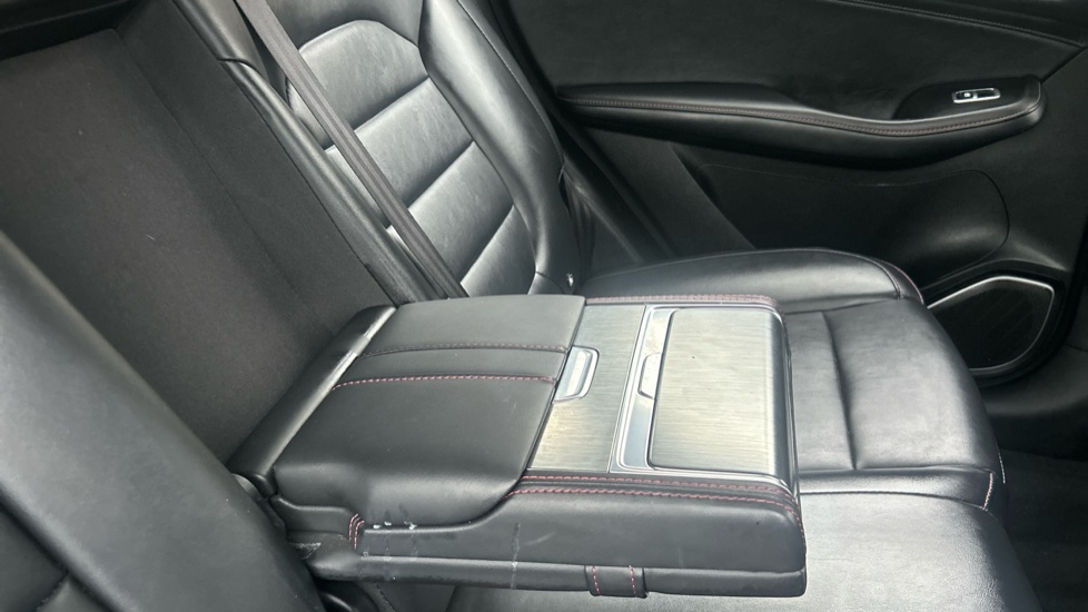 MG HS 1.5 T-GDI Excite 5dr Petrol Hatchback - Image 23