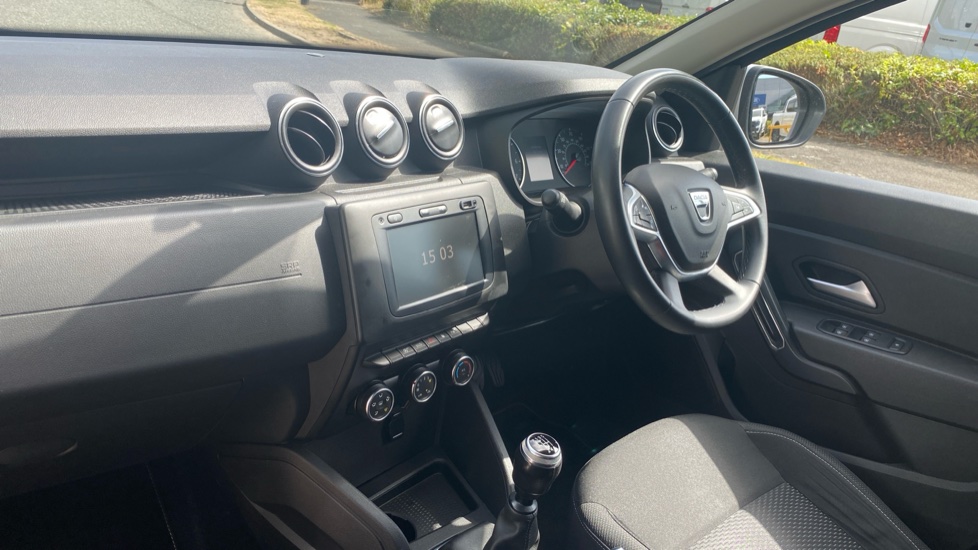 Dacia Duster 1.3 TCe 130 Comfort 5dr Petrol Estate - Image 9