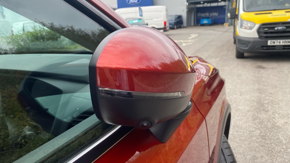 Nissan Qashqai 1.3 DiG-T MH N-Connecta 5dr Petrol Hatchback - Image 22