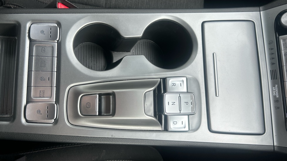 Hyundai KONA 100kW Premium 39kWh 5dr Auto Electric Hatchback - Image 13