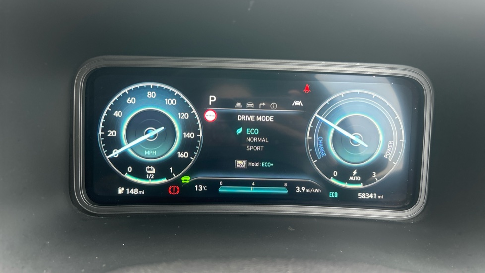 Hyundai KONA 100kW Premium 39kWh 5dr Auto Electric Hatchback - Image 30