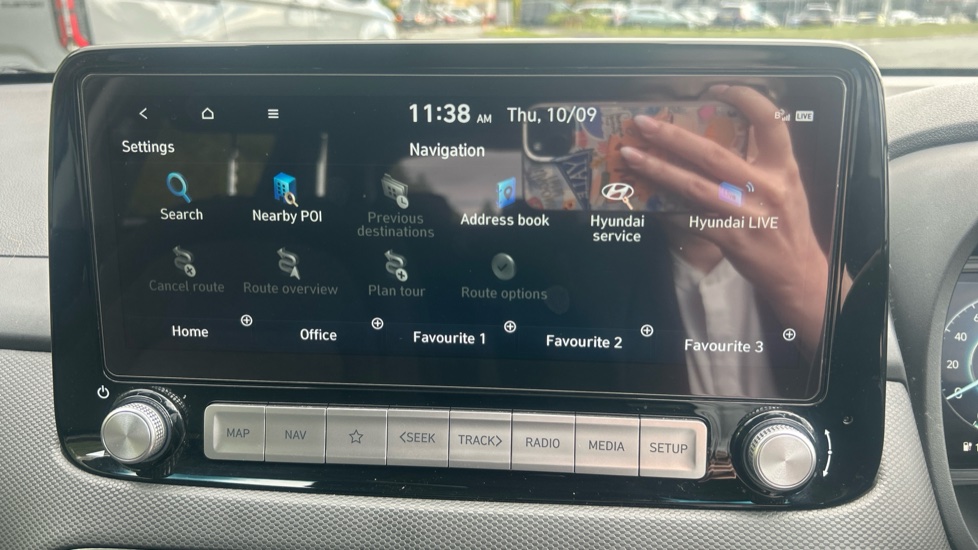 Hyundai KONA 100kW Premium 39kWh 5dr Auto Electric Hatchback - Image 31